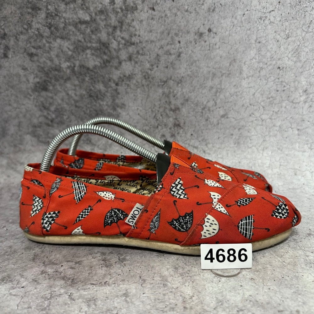 TOMS Alpargata Slip On Women 9.5 Red Umbrella Print Canvas Singing in the Rain